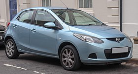 2009 Mazda2 TS2 1.3 Front.jpg